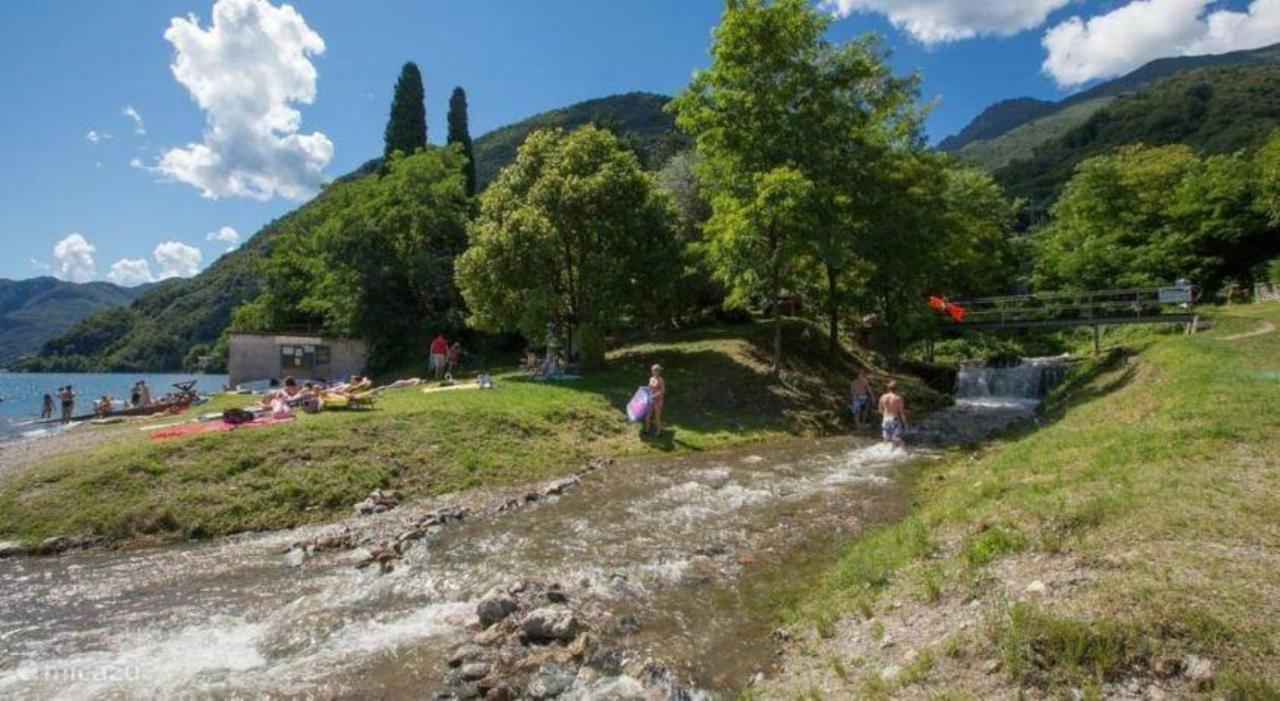 Casacamelia 35, 3 Bdrm With View Lake Como Apartman Acquaseria Kültér fotó