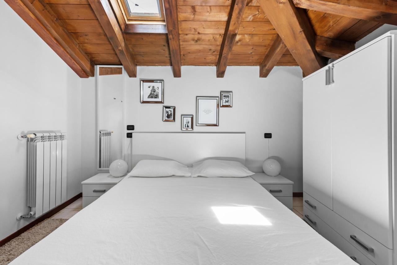 Casacamelia 35, 3 Bdrm With View Lake Como Apartman Acquaseria Kültér fotó